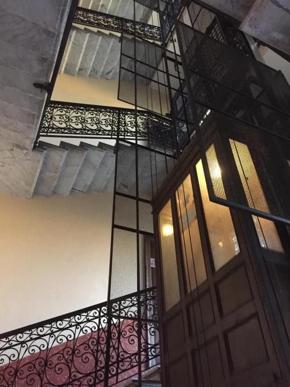 Monolocale nizza 27 room 2